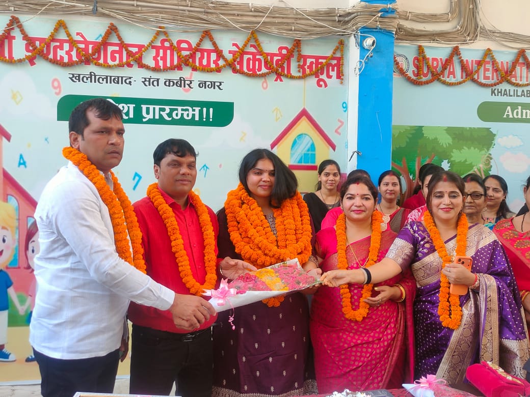 डॉक्टर बन पहली बार सूर्या कैंपस पहुंची सरगम तो संस्थान ने फूल मालाओं के साथ किया भव्य स्वागत